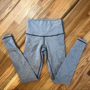 Lululemon Grey Wunder Under Leggings